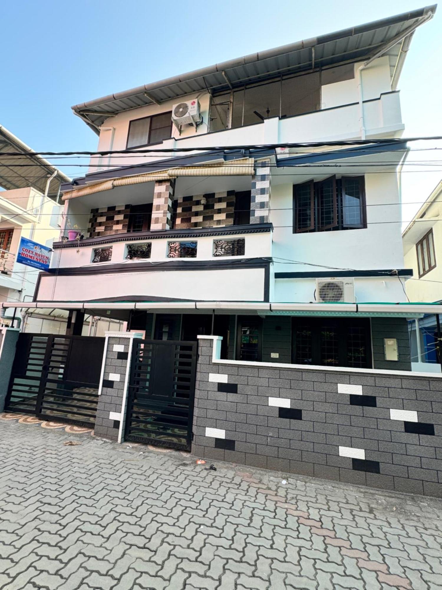 Cozy Haven Apartment Kochi Exterior photo